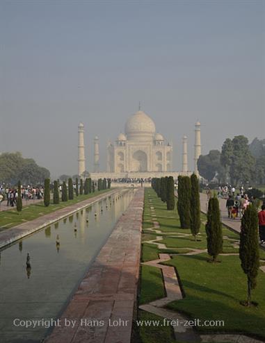 06 Taj_Mahal,_Agra_DSC5612_b_H600